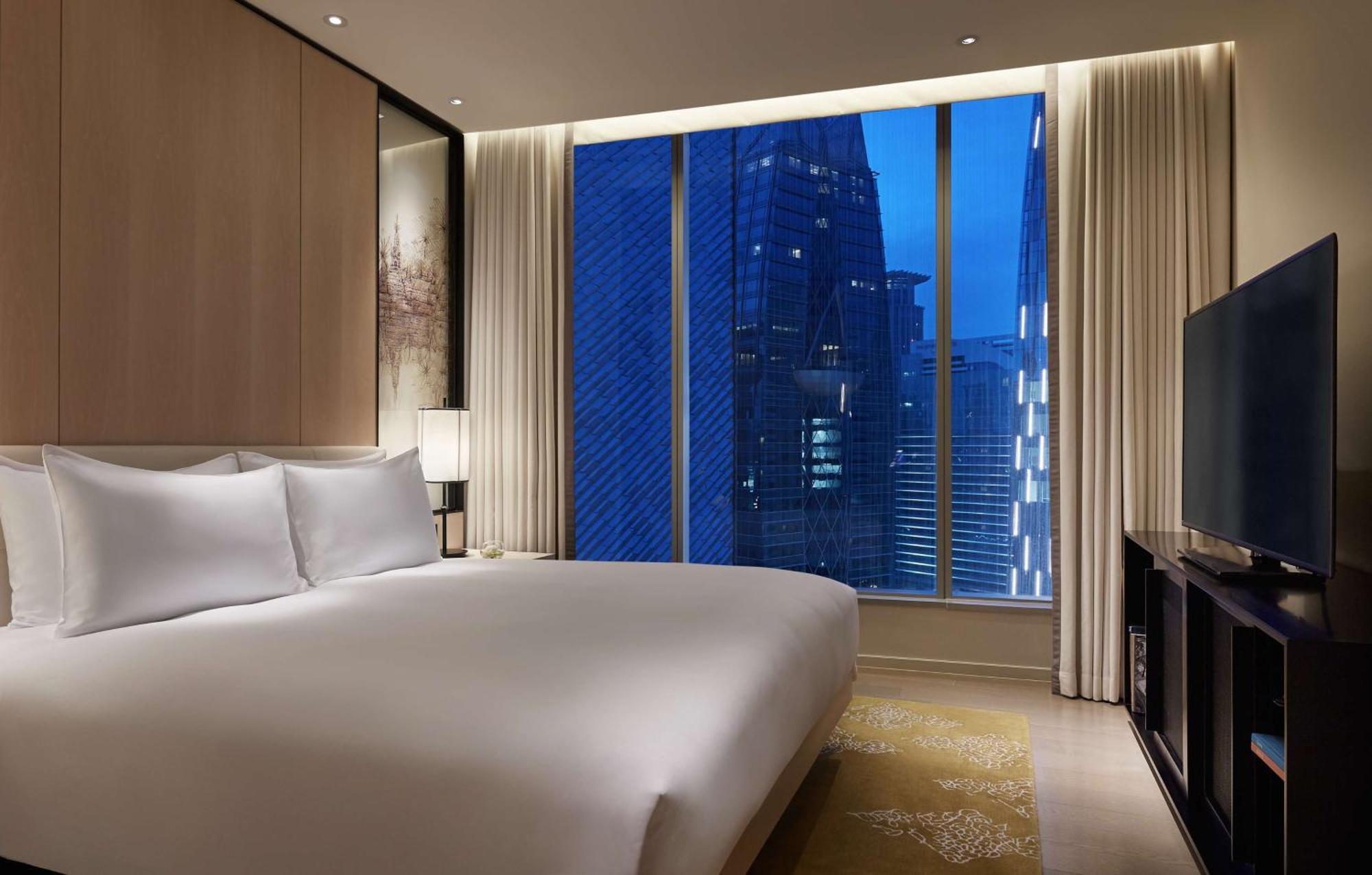 Park Hyatt Bangkok - SHA Extra Plus Hotell Exteriör bild