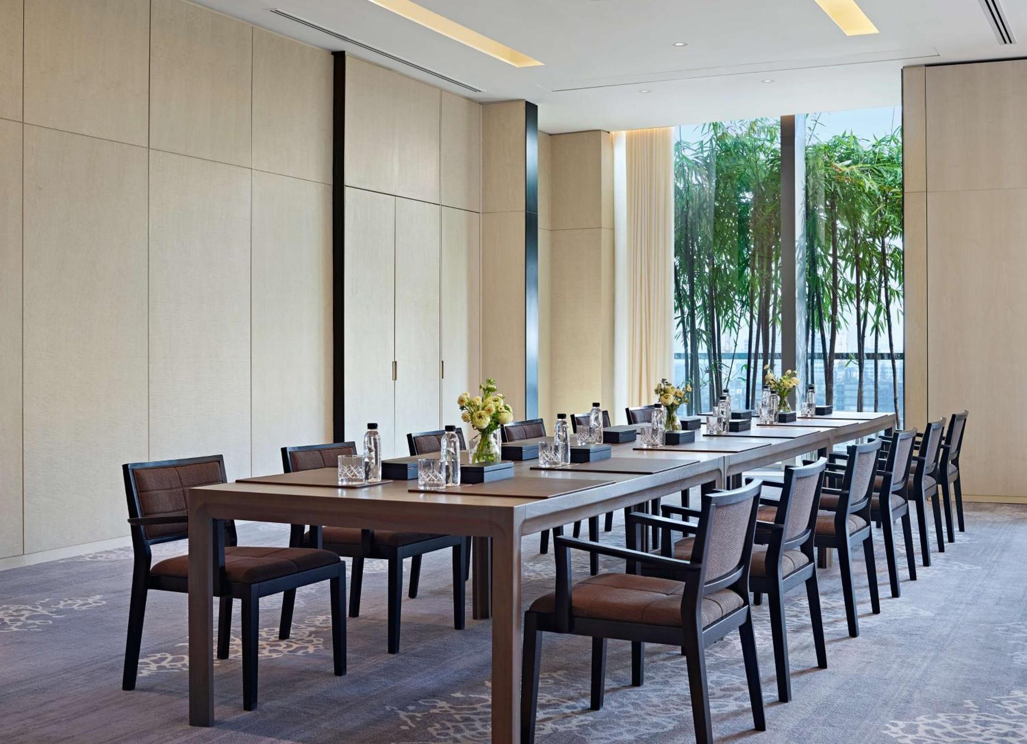 Park Hyatt Bangkok - SHA Extra Plus Hotell Exteriör bild